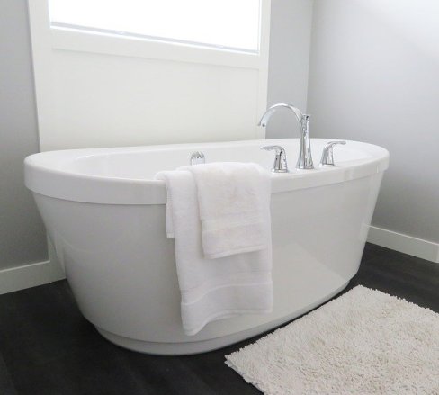 bathtub-gc2cea6df4_640