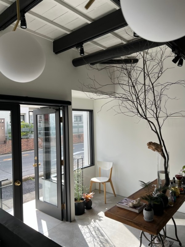 7CA4CA5C-EBCC-4292-A1EB-8A4D34BB3A03_1_105_c